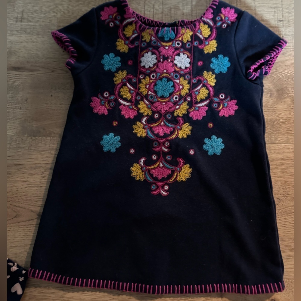 OshKosh Genuine Kids 3T Dress Bundle Embroidered & Vibrant Print Set of 2 - Picture 3 of 5